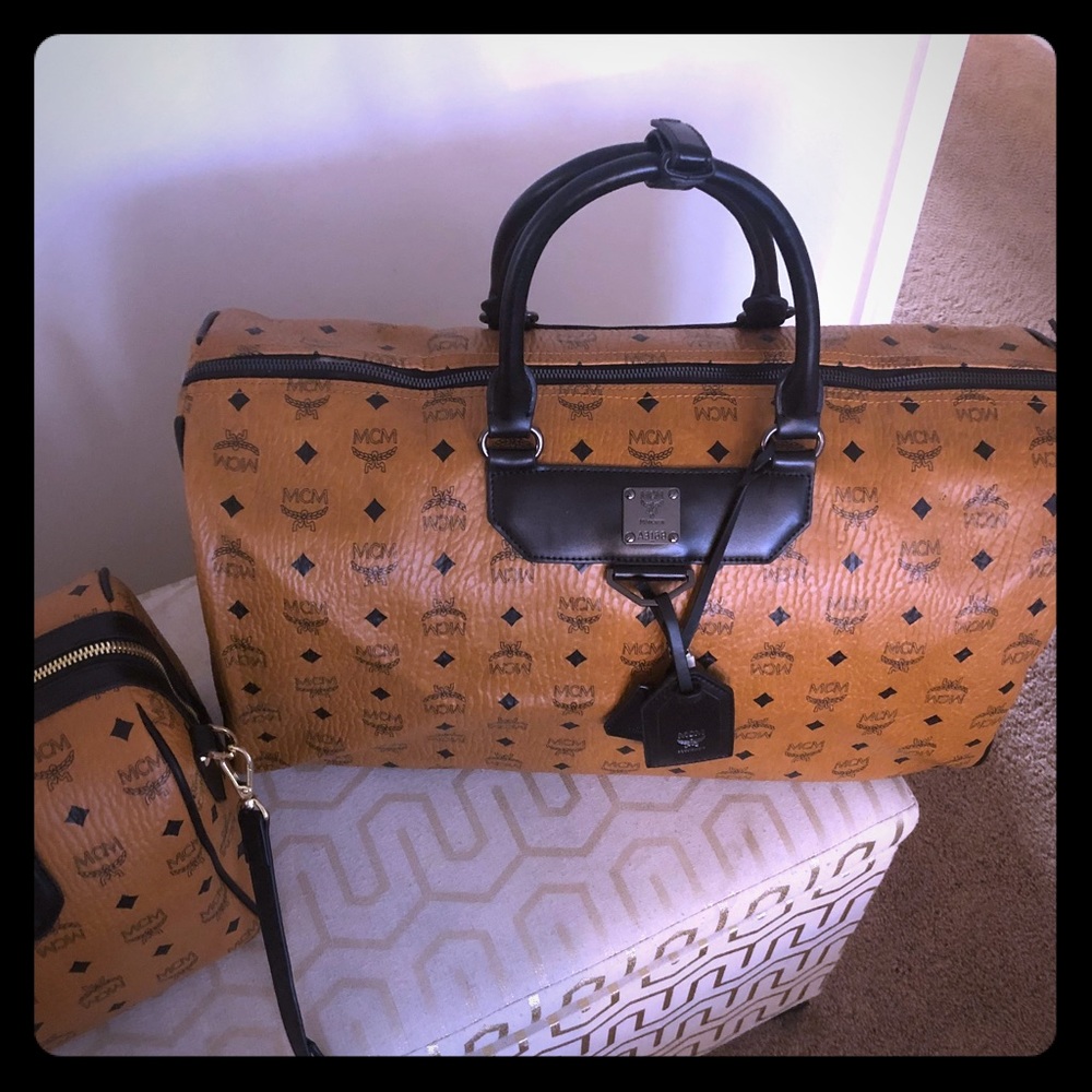 Travel bag